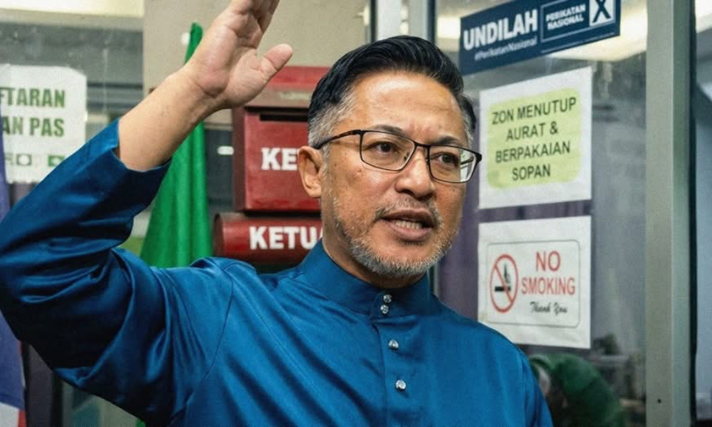Isham di Pejabat PAS Petaling Jaya