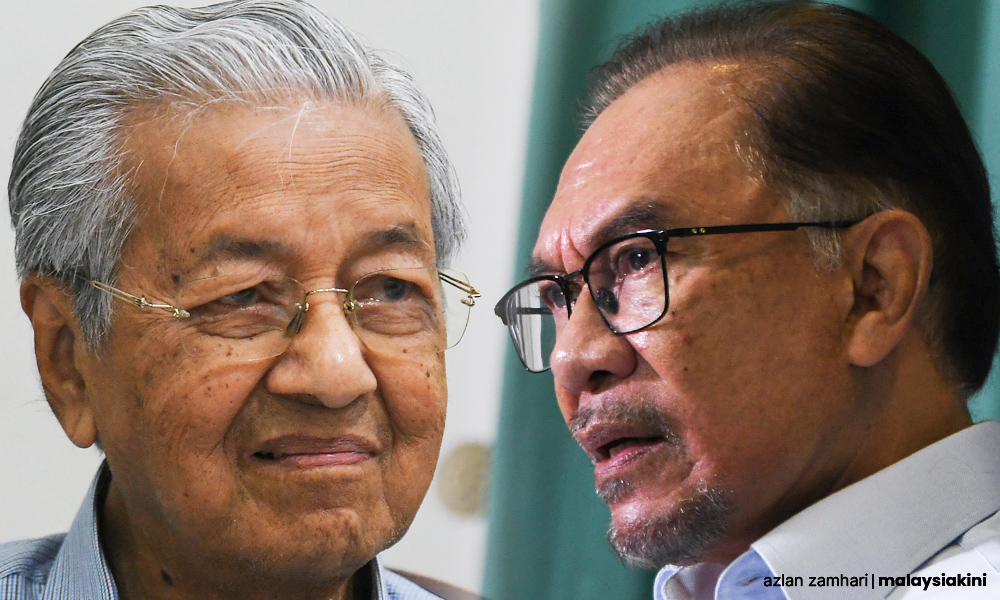 Tun Dr. Mahathir dan Anwar Ibrahim
