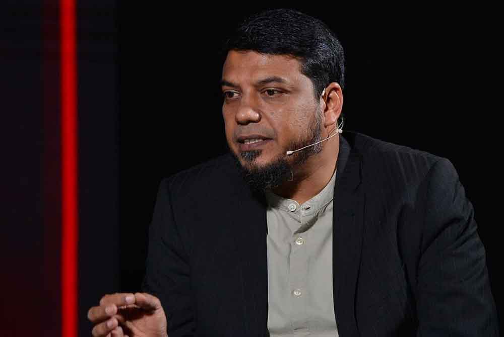 Ikrar Penjawat Awam: Bukan Kesetiaan Kepada Individu